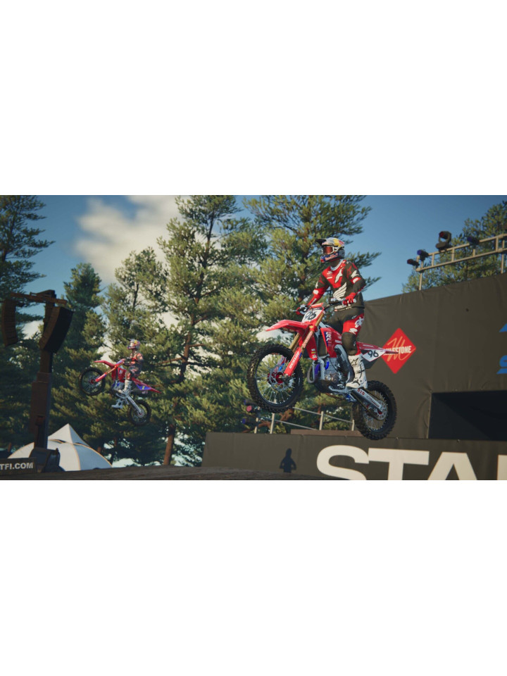 Monster Energy Supercross 25 PS5